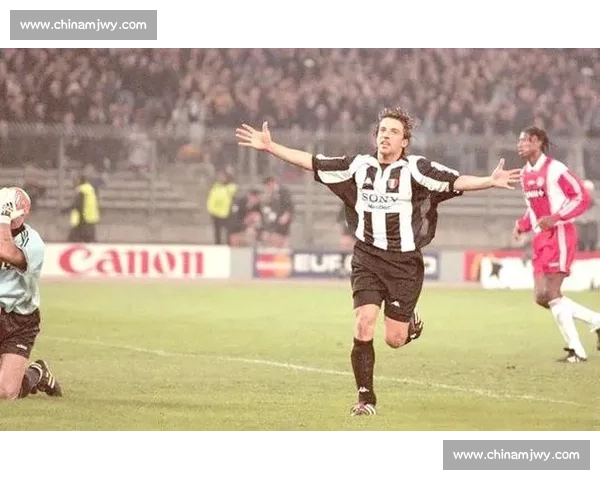 皮耶罗戳破尤文假象：换帅救不了冠军荒，病根不在教练