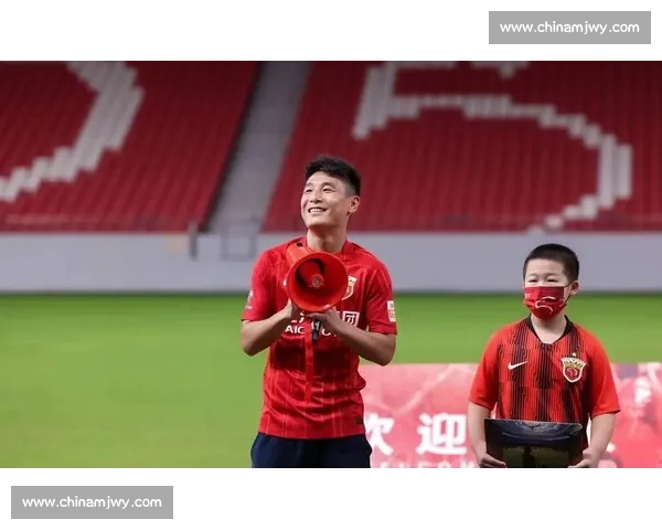 残阵迎决战！海港锋线折戟 + 新人被抽，争冠只剩武磊独撑？